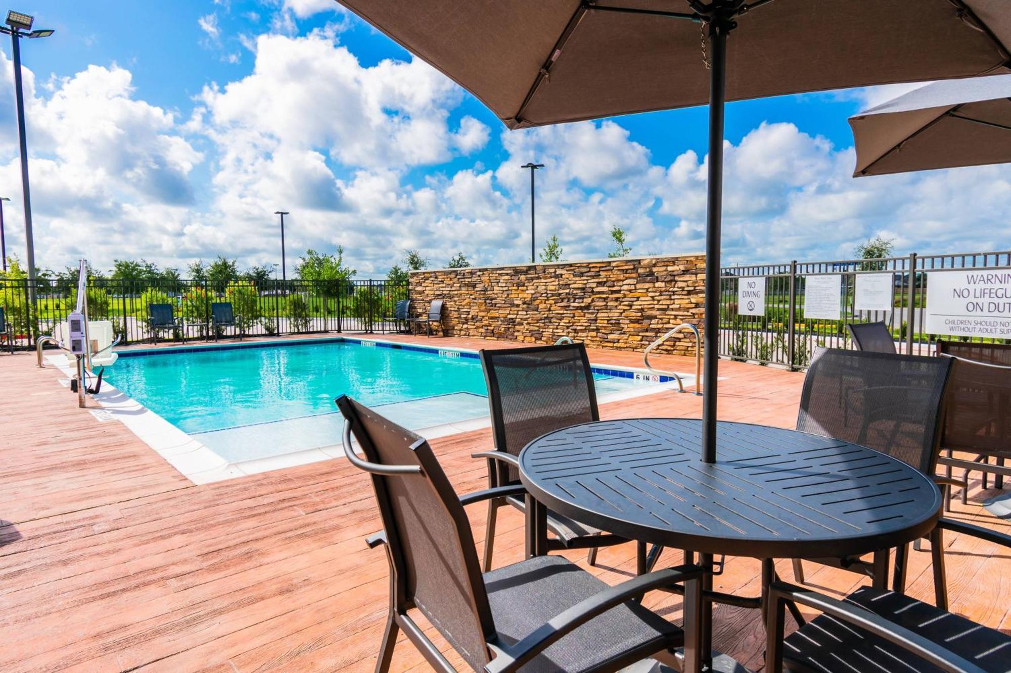 Fairfield By Marriott Inn & Suites Houston League City Exterior photo